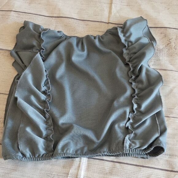 Elegant Gray Ruffle Top - Picture 5 of 5